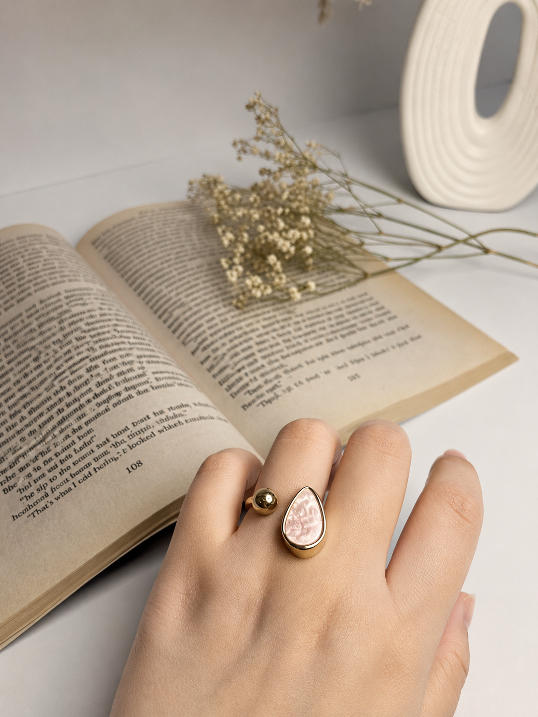 Ivory Leaf Ring