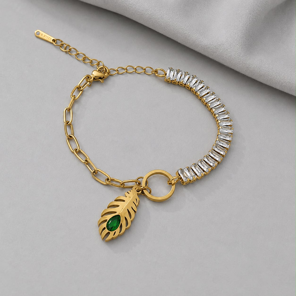 Elegent Leaf hanging Bracelet