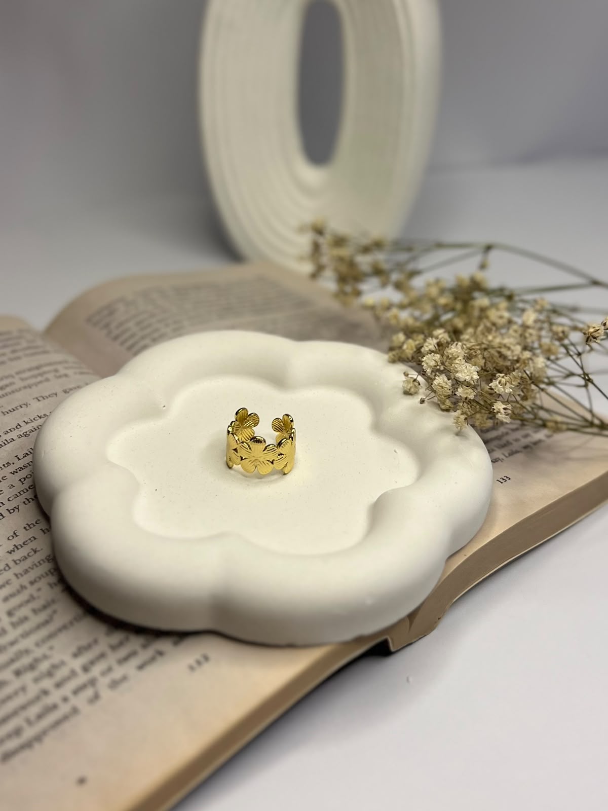 Stainless Steel Flower Ring (Adjustable)