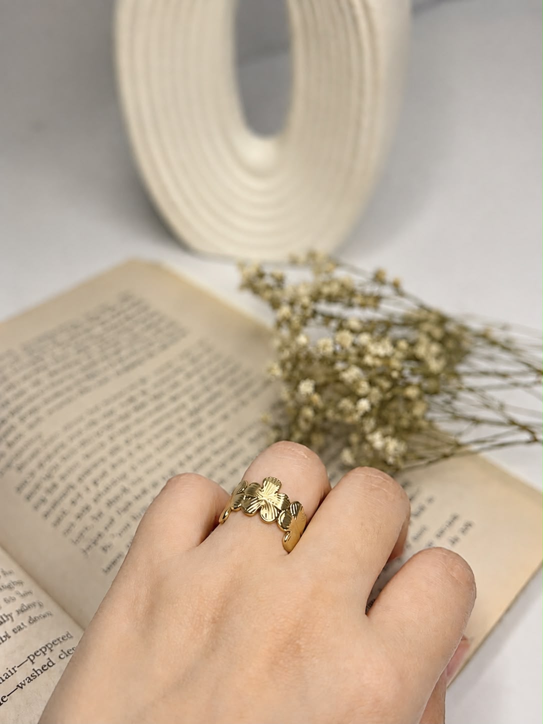 Stainless Steel Flower Ring (Adjustable)