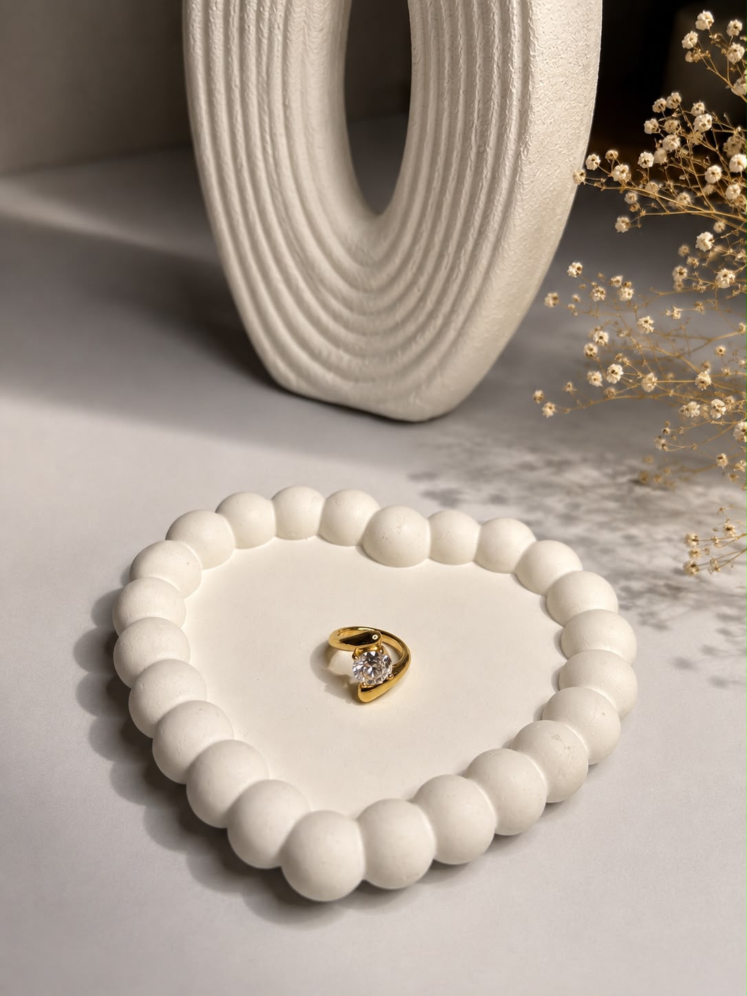 Royal Diamond Ring