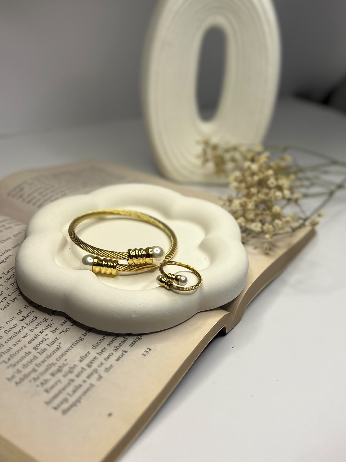 Rope Cartier with Ring (Golden)