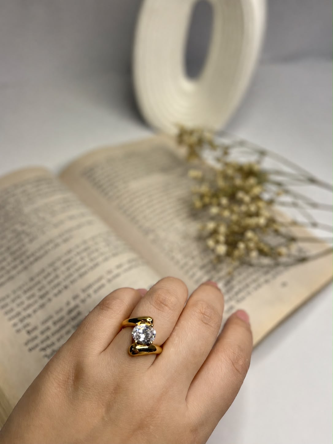 Royal Diamond Ring