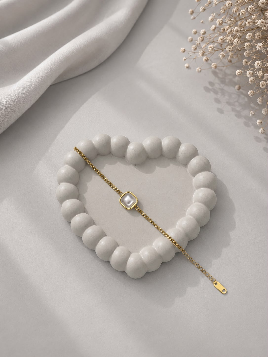 White Pearl Bracelet